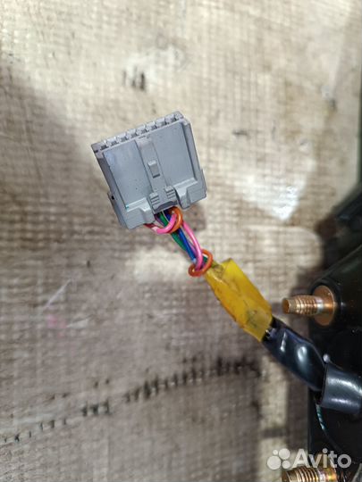 Зеркало nissan mazda AD familia VAN wingroad bbvy11. VGY11 vhny11 VY11 wfny11 WFY11 whny11 WHY11 WPY