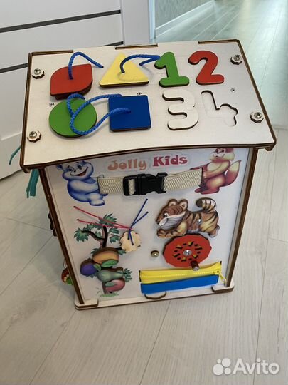 Бизиборд домик со светом