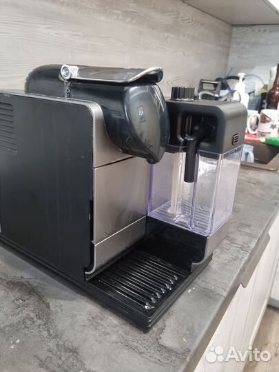 Кофеварка капсульная nespresso delonghi