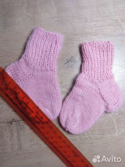 Детские шерстяные носки ручной вязки (10-12 см)