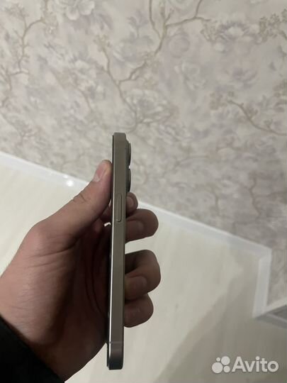 iPhone 15 Pro, 256 ГБ