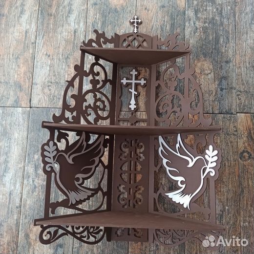 Полка для икон угловая для икон на 3 яруса (018)