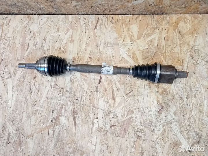 Привод передний левый Renault Logan sandero 2 АКПП