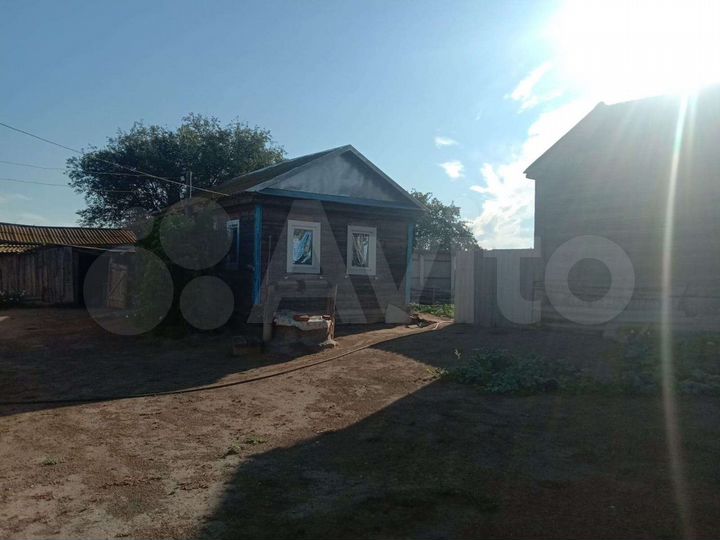 Дом 32,4 м² на участке 5 га