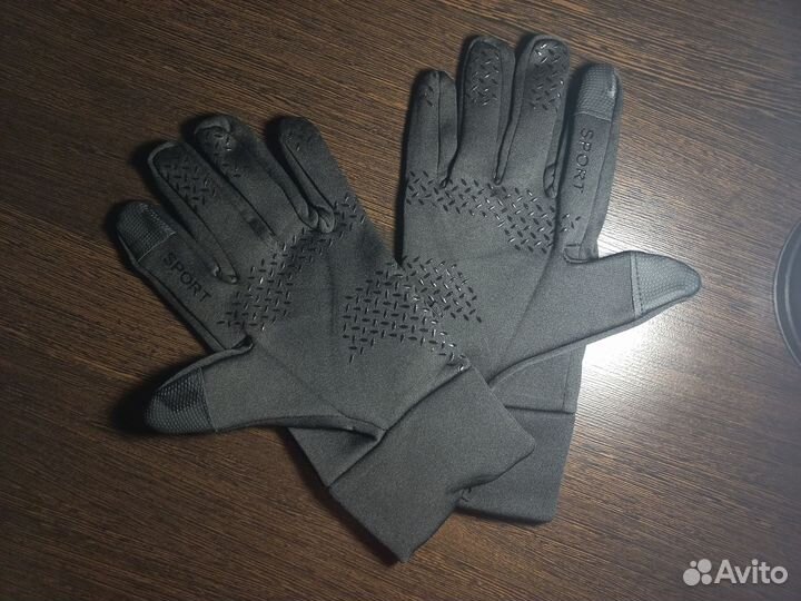 Перчатки Nike отличного качества