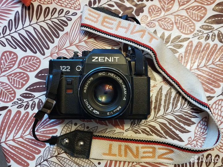 Фотоаппарат zenith 122 и зоркий 10