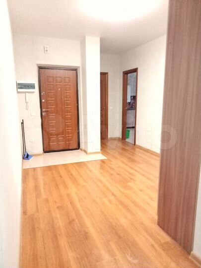 3-к. квартира, 90,7 м², 2/4 эт.