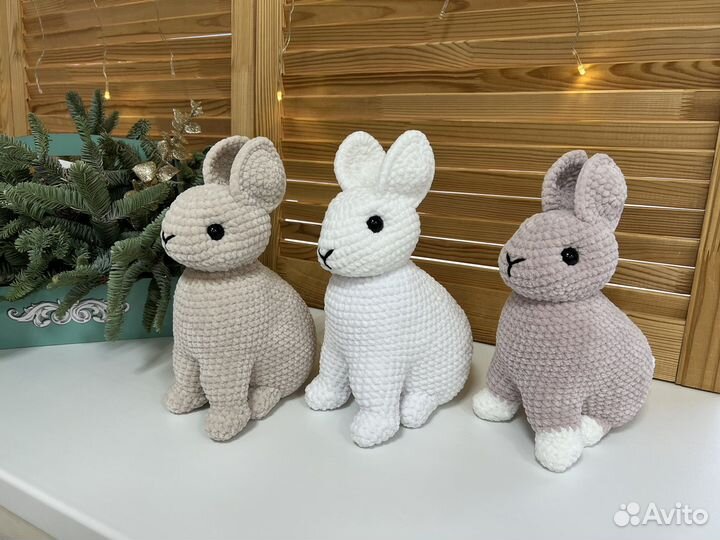 Кролики, зайчики вязаные