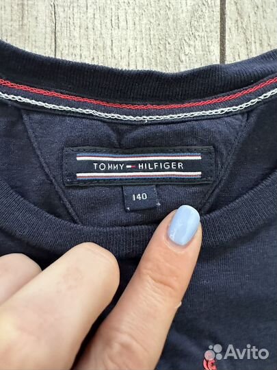 Джинсы и футболка