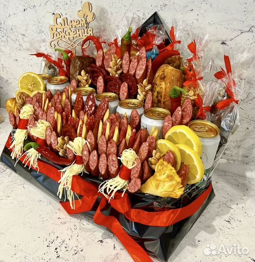 Мужчкие букеты съедобные, корзины, наборы, подарок