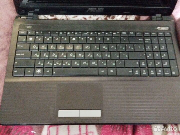 Ноутбук asus x53u