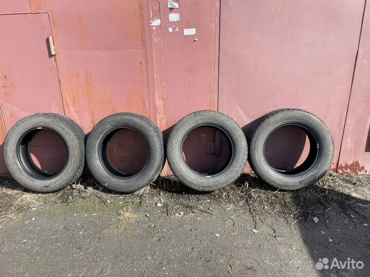 Continental ContiCrossContact AT 255/60 R18 и 255/60 R18