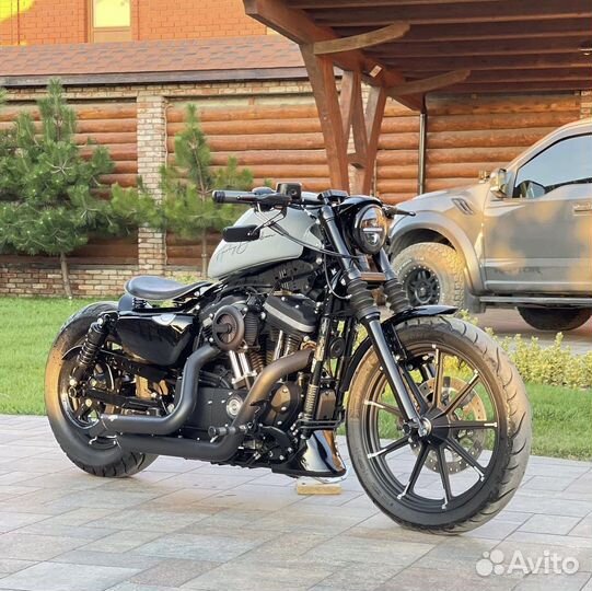 Harley-Davidson Sportster 883