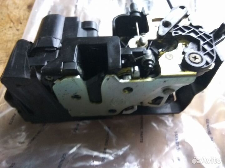 Замок задней двери для SsangYong New Actyon