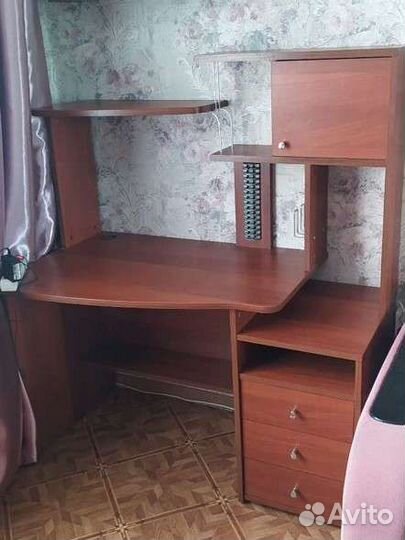 Письменный стол бу