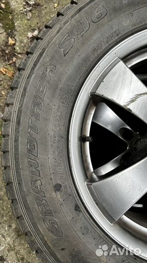 Шины зимние Dunlop 6 225/70 r16