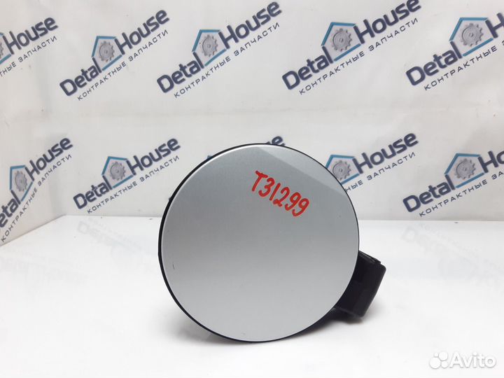 Лючок бензобака Volkswagen Golf Plus 1.9 TDI BXE