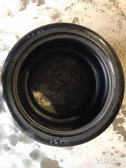 Michelin Pilot Super Sport 245/40 R19 98Y