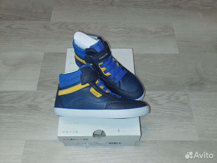 Новые ботиночки Geox р 31