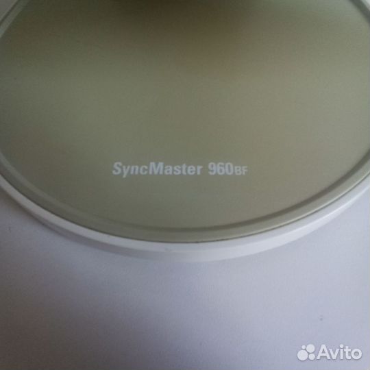 Монитор Samsung SyncMaster 960bf