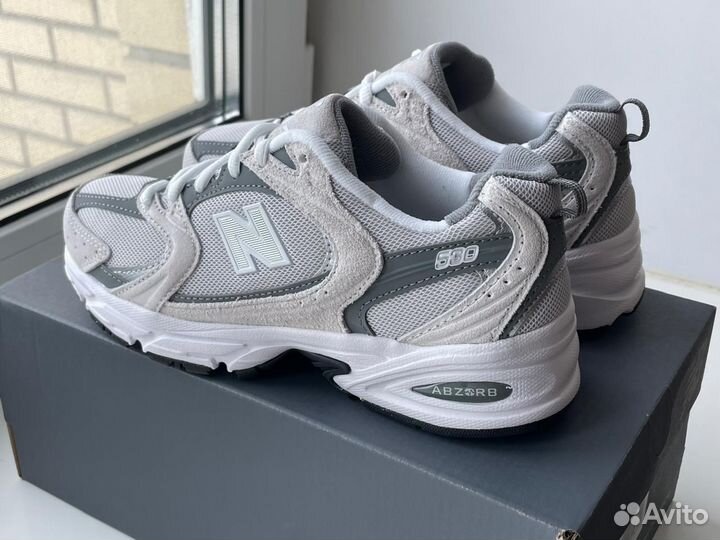 Кроссовки New Balance 530 с мелкой сеткой