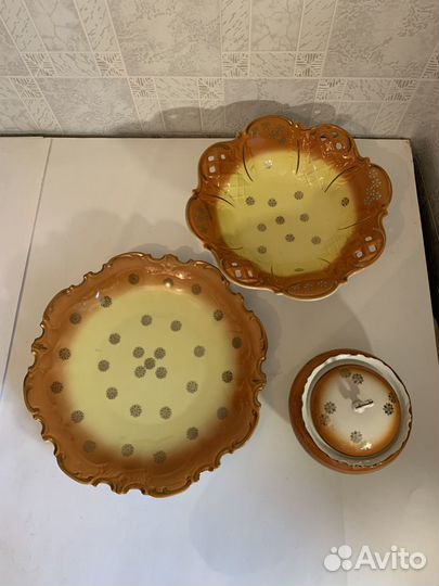 Блюдо.Сухарница на ножках.Сахарница.гдр