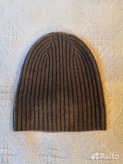 Шапка в рубчик, мериносовая шерсть