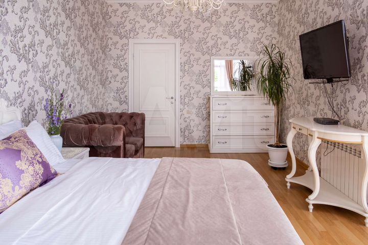 2-к. квартира, 76 м², 4/7 эт.