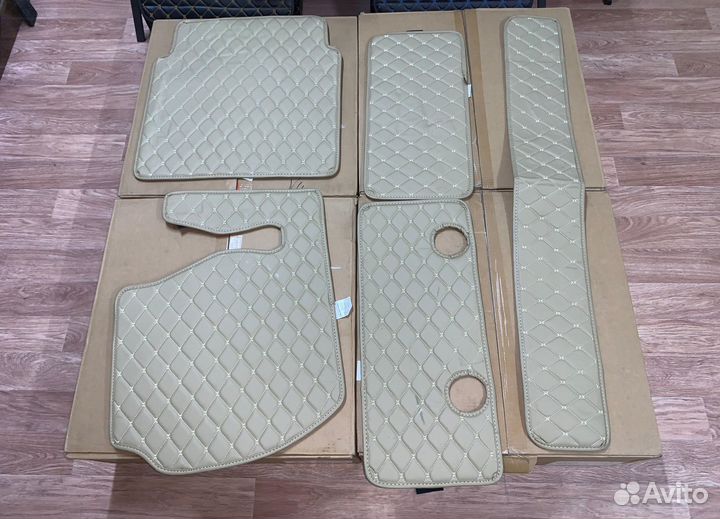 Ковры багажника Lexus LX570 7 мест (бежевые)