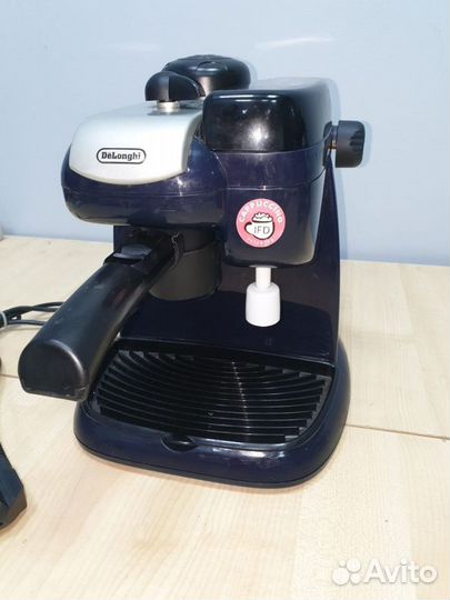 Кофемашина delonghi ec9