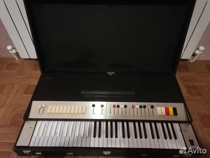 Электро орган vermona