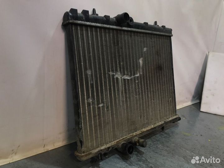 Радиатор охлождения Citroen Xsara Picasso