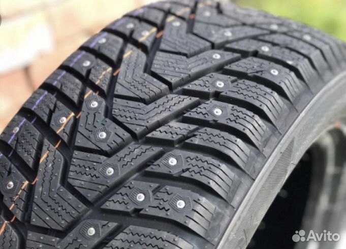 Hankook Winter I'Pike RS2 W429 215/55 R17