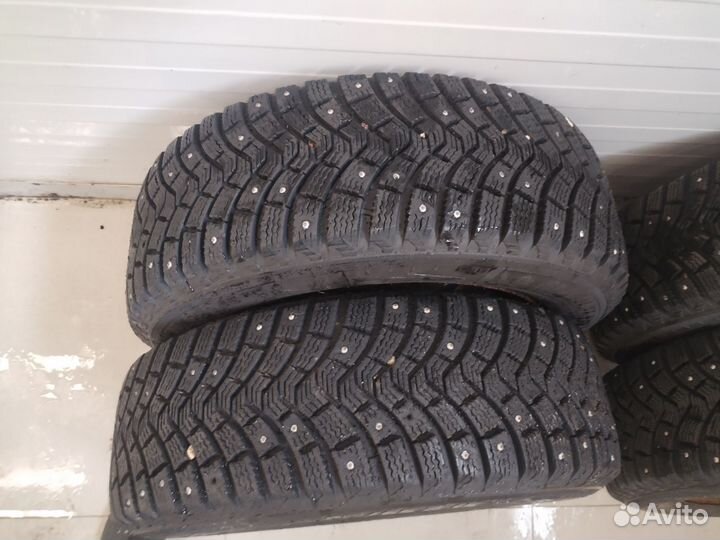 Michelin X-Ice North 195/65 R15 95T