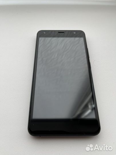 Телефон Fly FS517