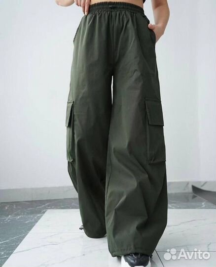 Брюки карго с карманами женские