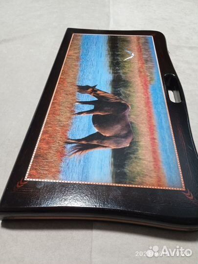 Нарды дипломат большой цветной,Лошадь