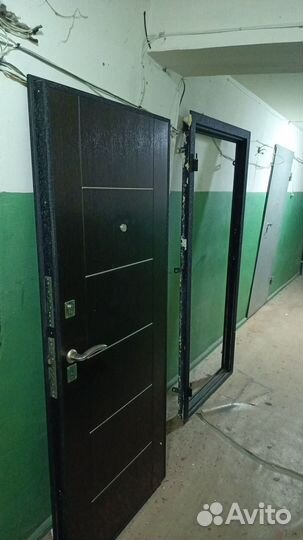 Металлическая дверь бу 860 2050