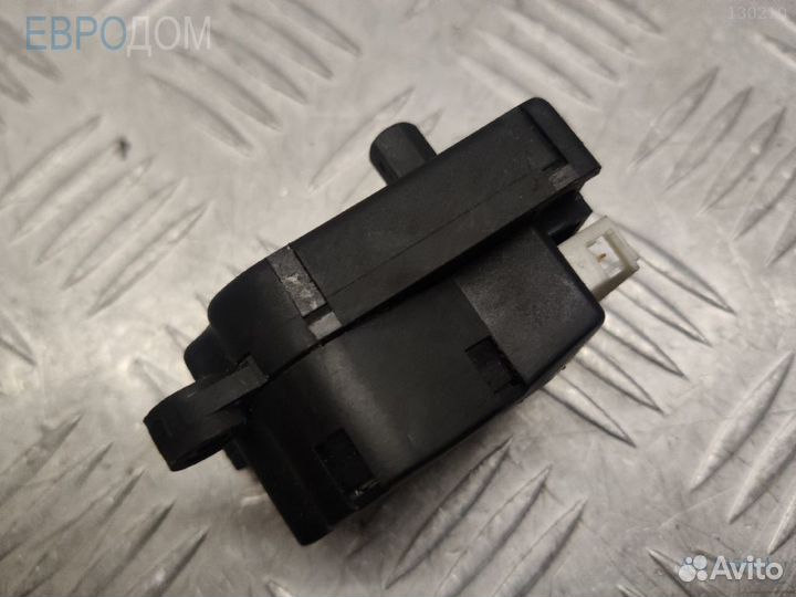 Сервопривод печки mercedes W220 s1126684