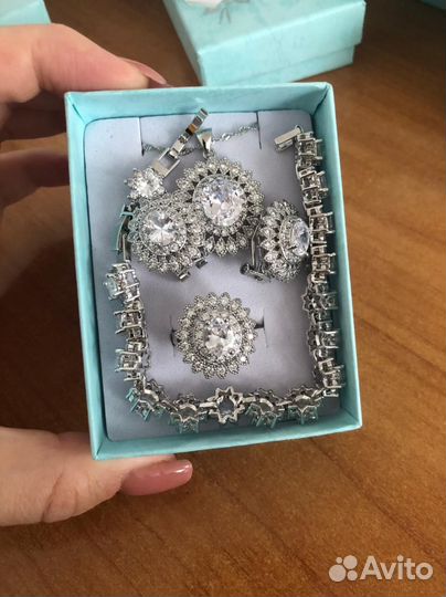 Серебряный комплект