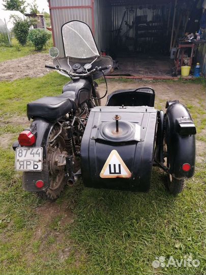 Мотоцикл Днепр