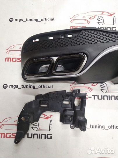 Диффузор хром и черные насадки Mercedes GLE 63 AMG