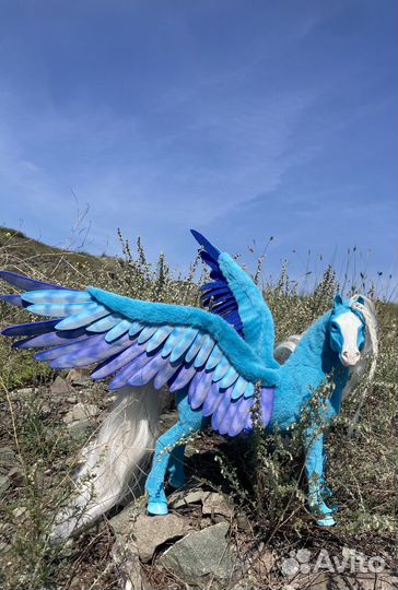 Авторская игрушка кукла лошадь Пегас бирюзовый