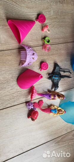 Подводный замок Барби 2 русалочки Mattel Х9180