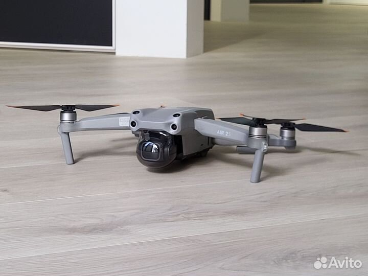 Квадрокоптер dji mavic air 2s