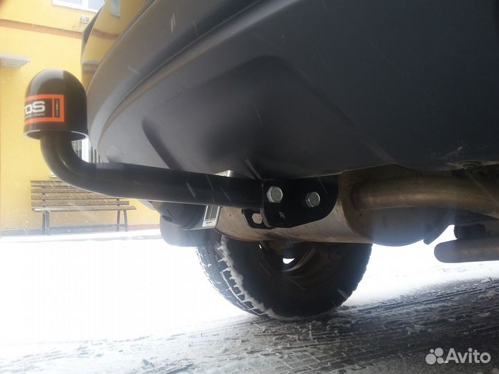 Фаркоп тсу Renault Duster / Nissan Terrano