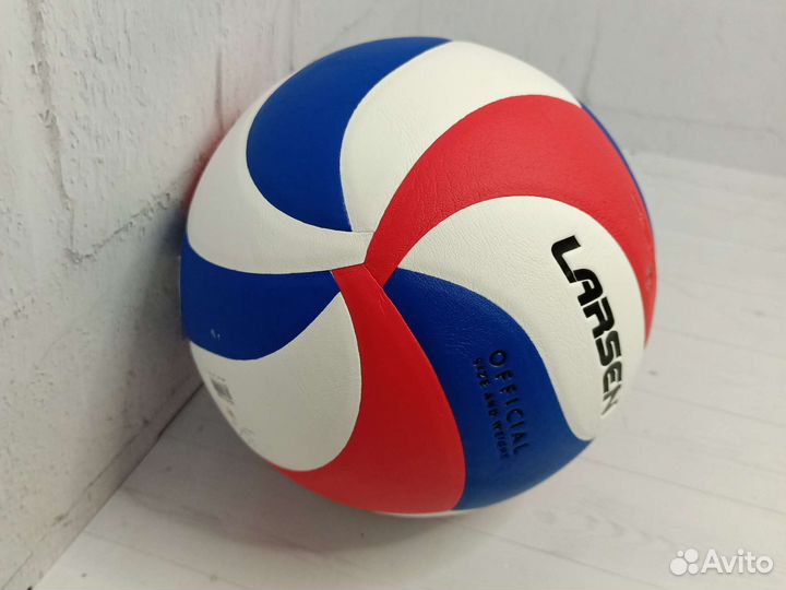 Волейбольный мяч