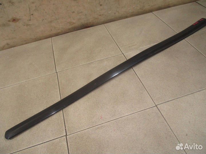 Молдинг двери П/П Toyota Corolla (E120)