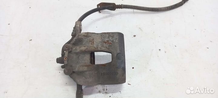 Суппорт передний левый Kia Rio 3