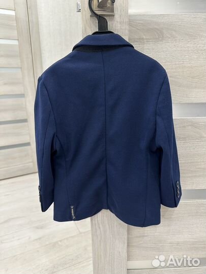 Пиджак для мальчика 92